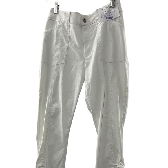 NWT INC White Cropped Ruched Pants Size 6 - Picture 1 of 3
